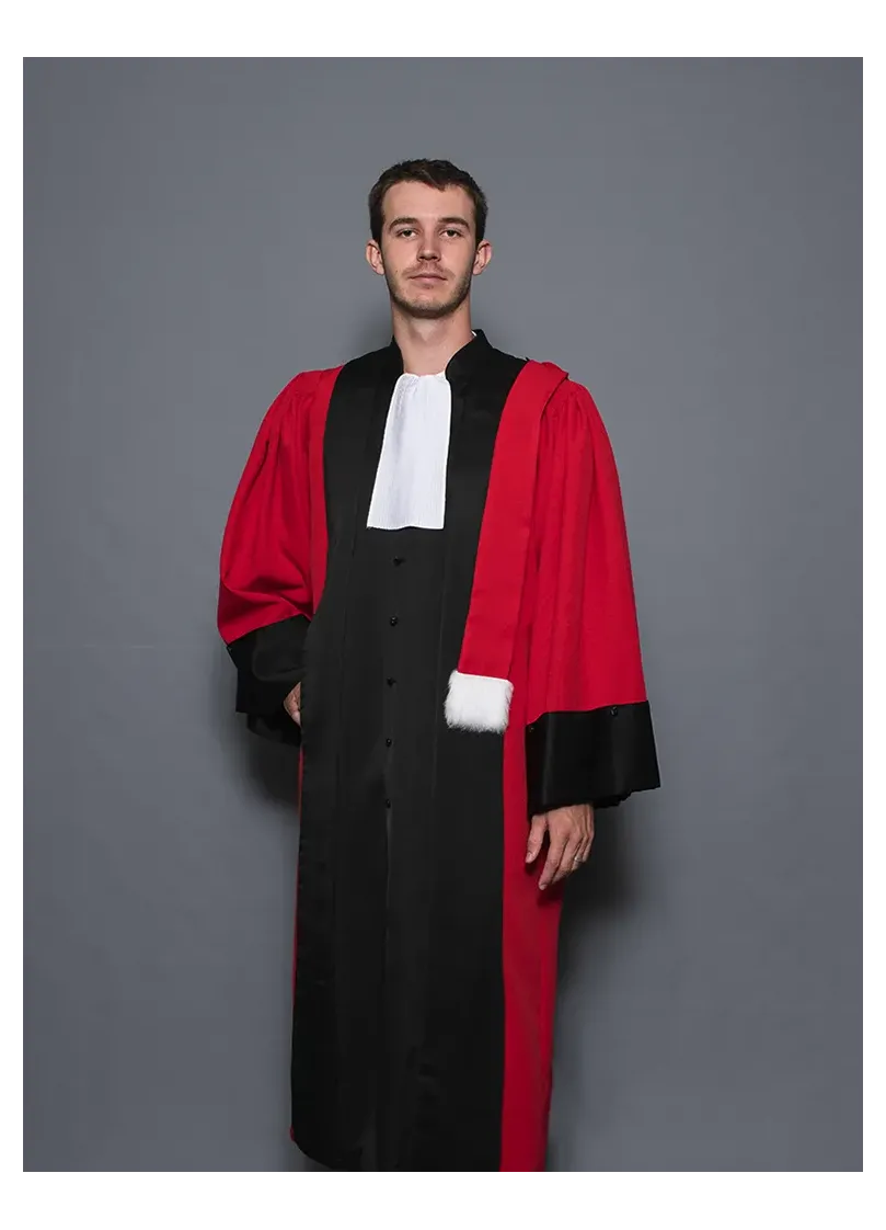 Robe Magistrat rouge Cour d'Appel - L'Essentielle Robe Magistrat rouge Cour d'Appel - L'Essentielle